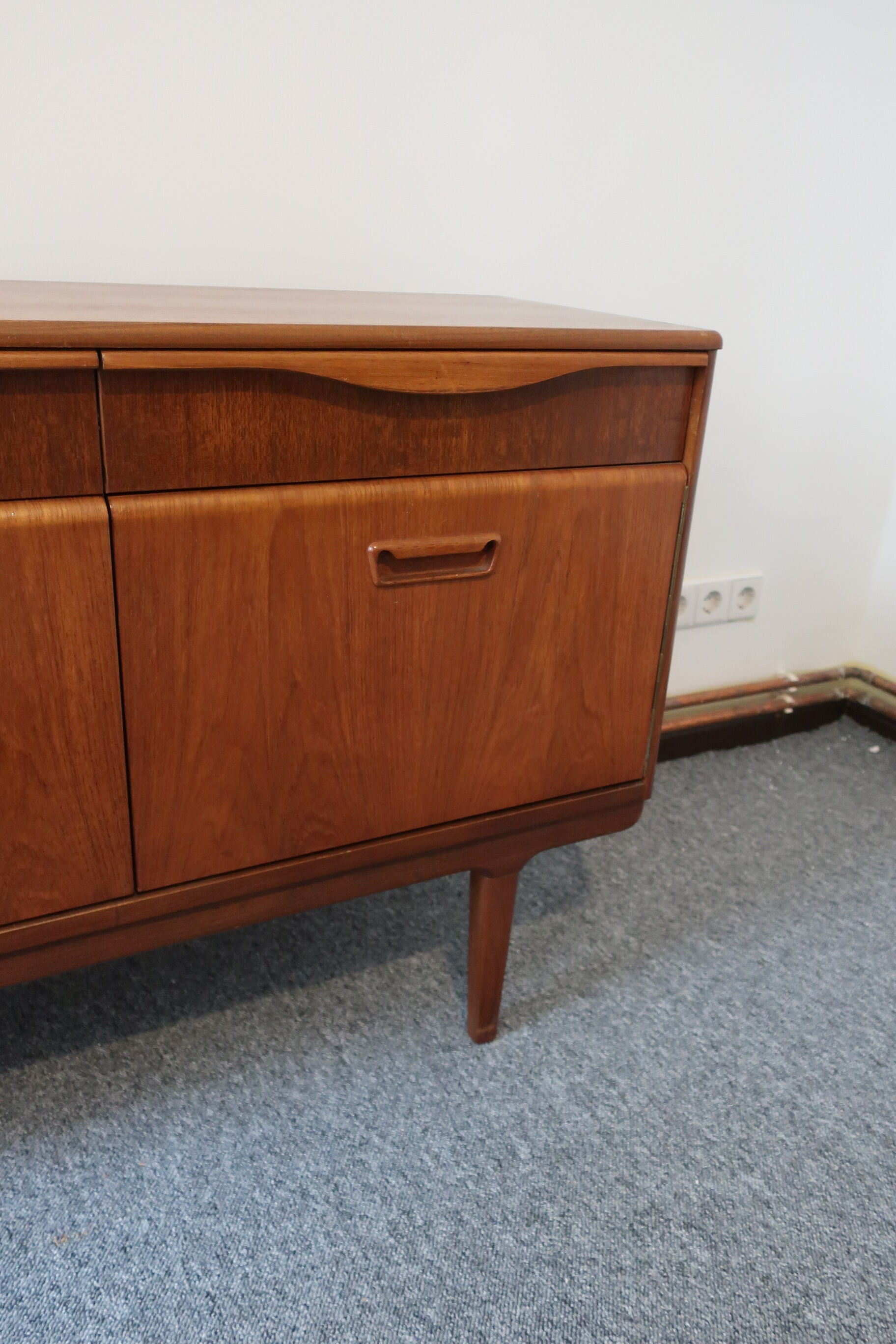 Teak thread of the 60s