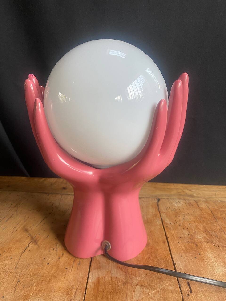 Pink ceramic hand lamp