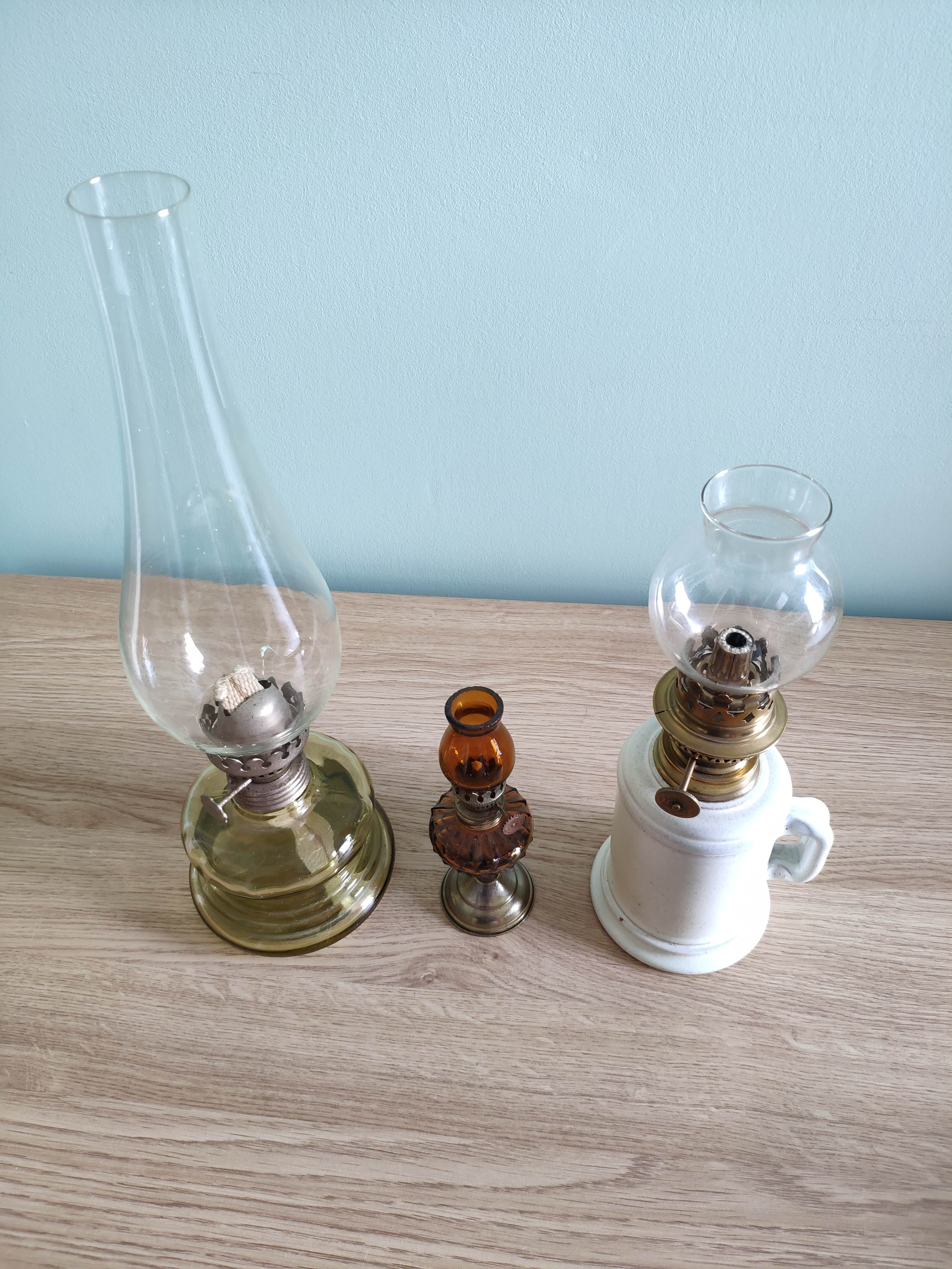 Set of oil lamps