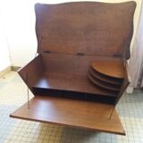 Chest with oak flaps