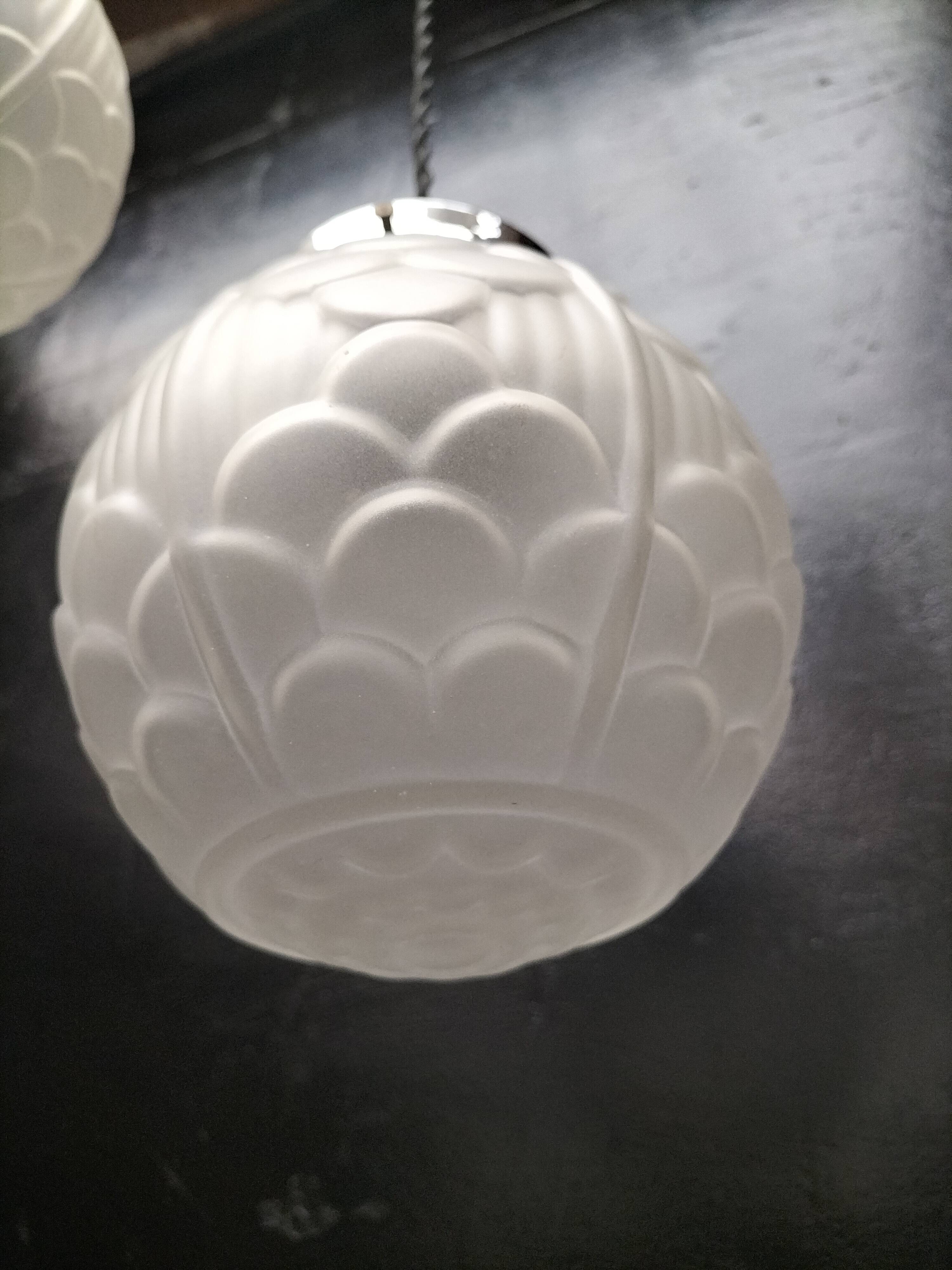 Art deco pendant lights