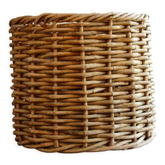 Large circular rattan basket