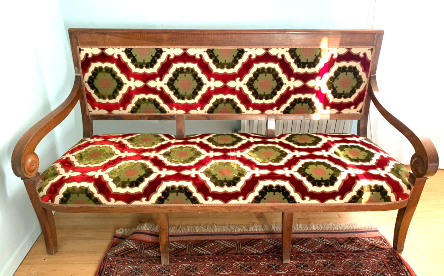 Period sofa restoration.silk velvet f.borghy for the house stone frey