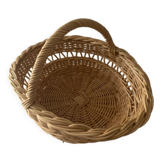 Wicker basket