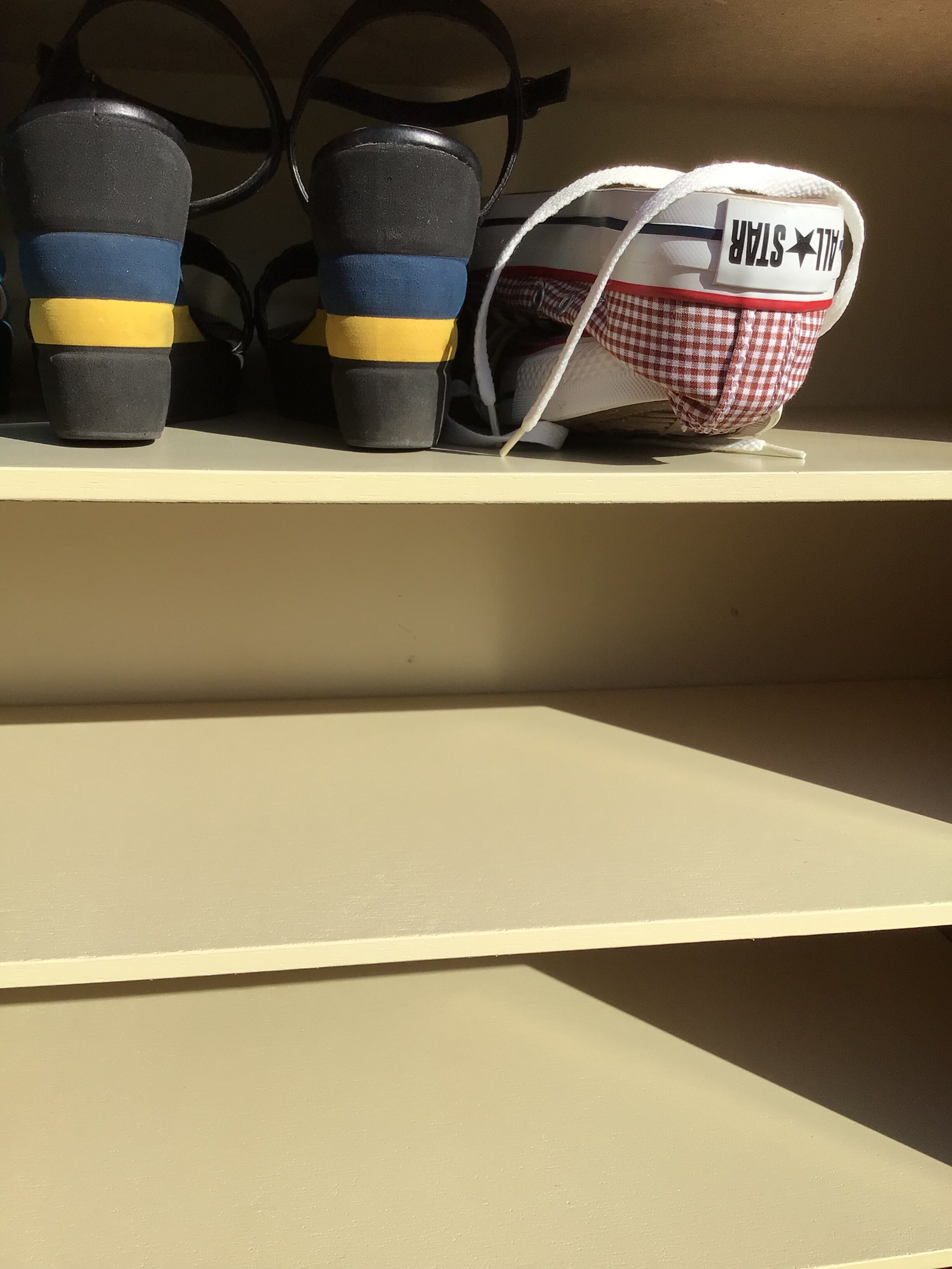Shoe cabinet plating 5 shelves