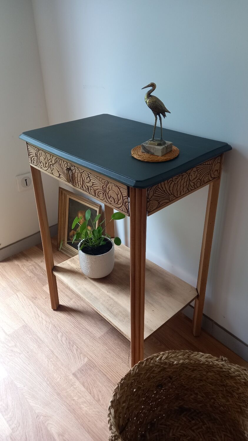 Artdeco table console