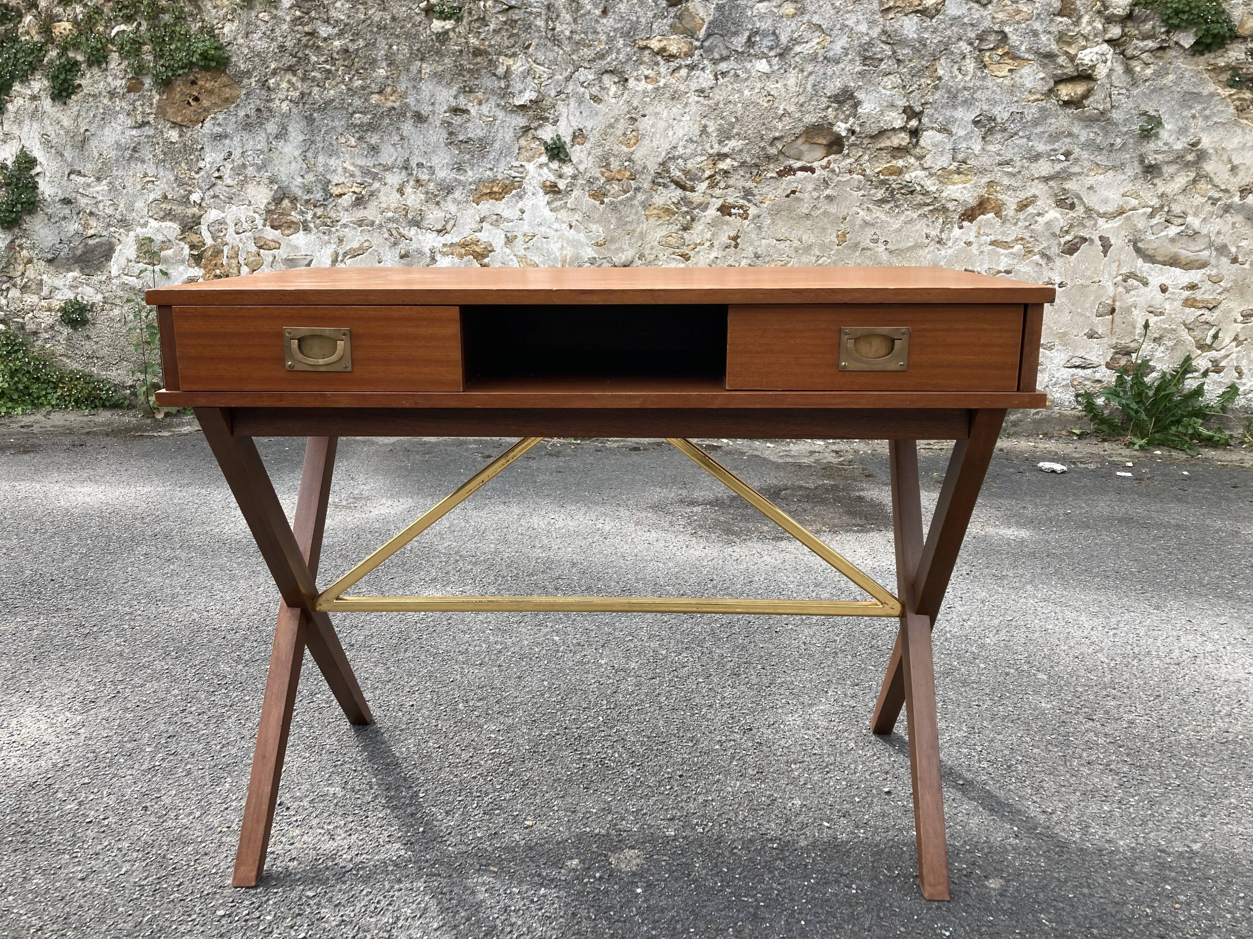 Scandinavian 60s teak desk with 2 drawers.