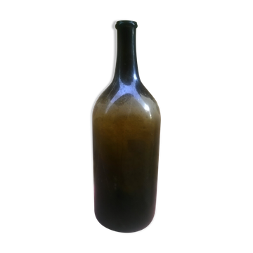 Bouteille en verre soufflé ancienne