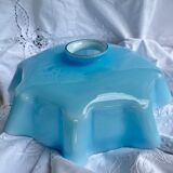 Blue opaline suspension