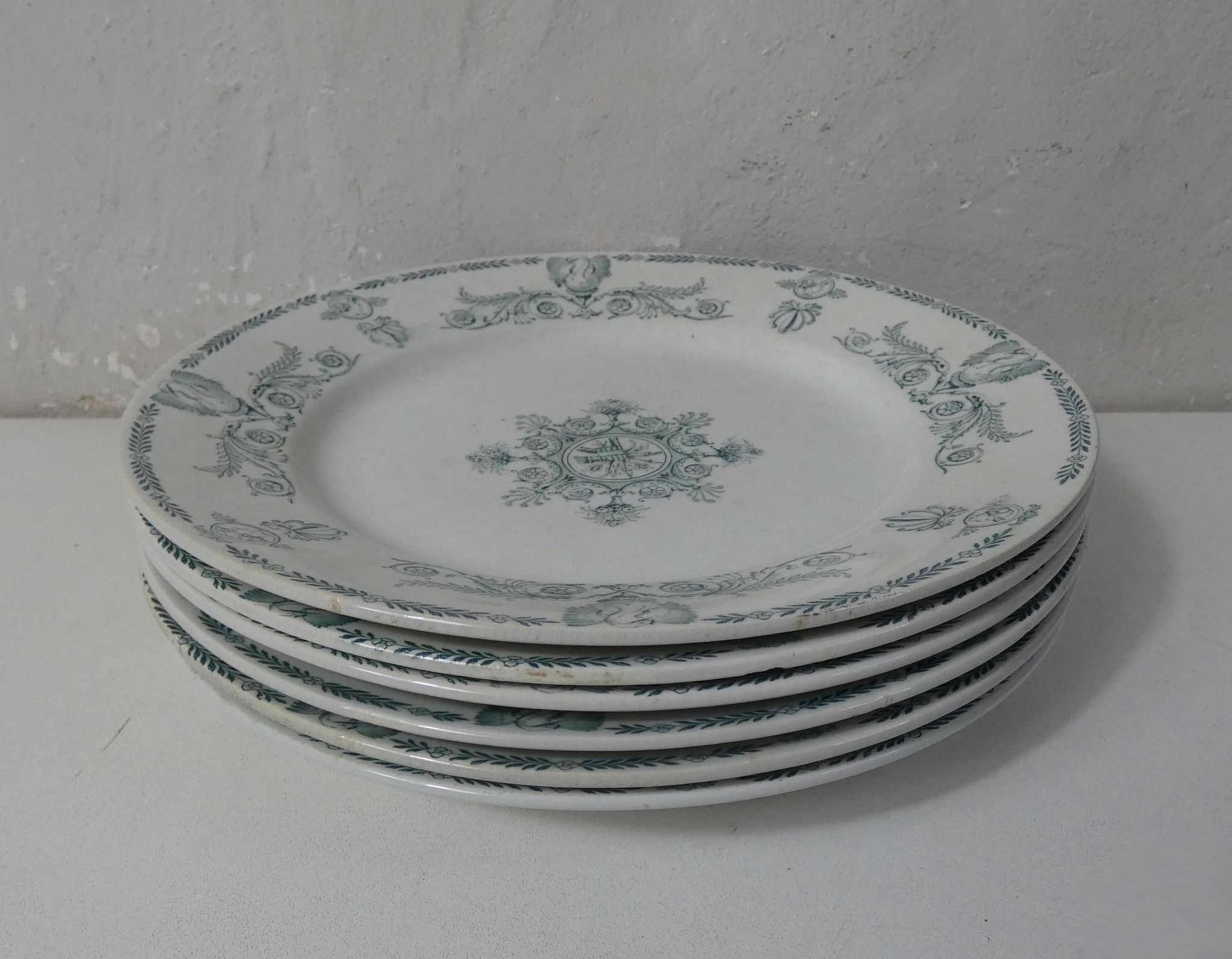 6 assiettes plates compiegne terre de fer