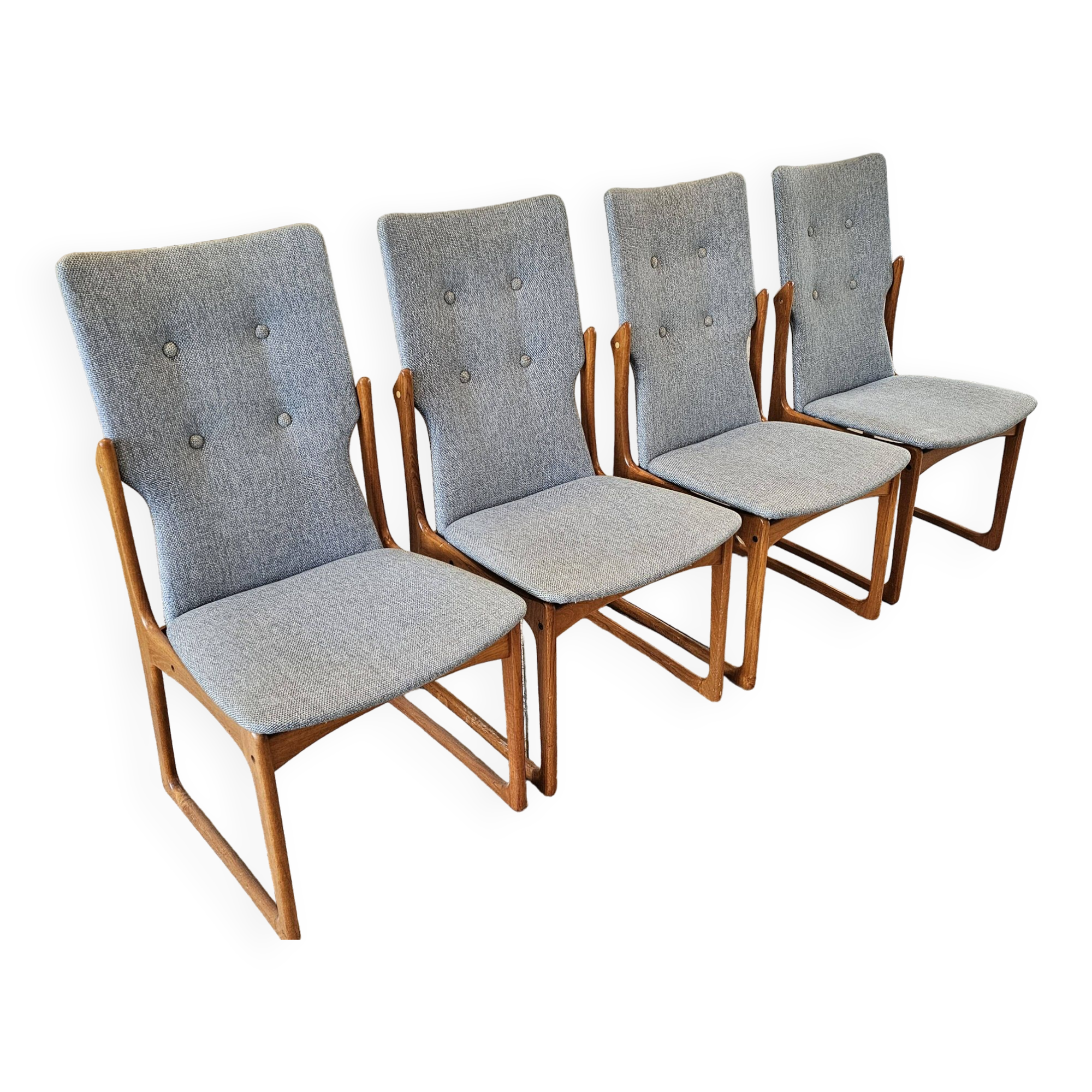 Set of 4 vintage solid wood chairs - Vamdrup 1960