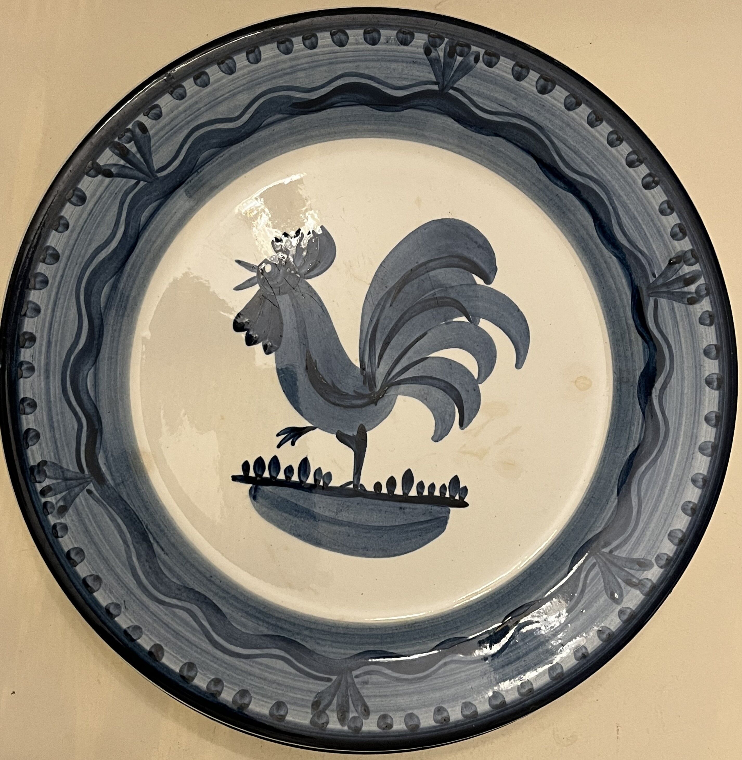 Round dish in gien earthenware