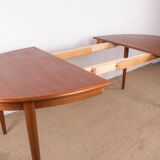 Danish oval teak dining table by Gudme Mobelfabrik 1960.