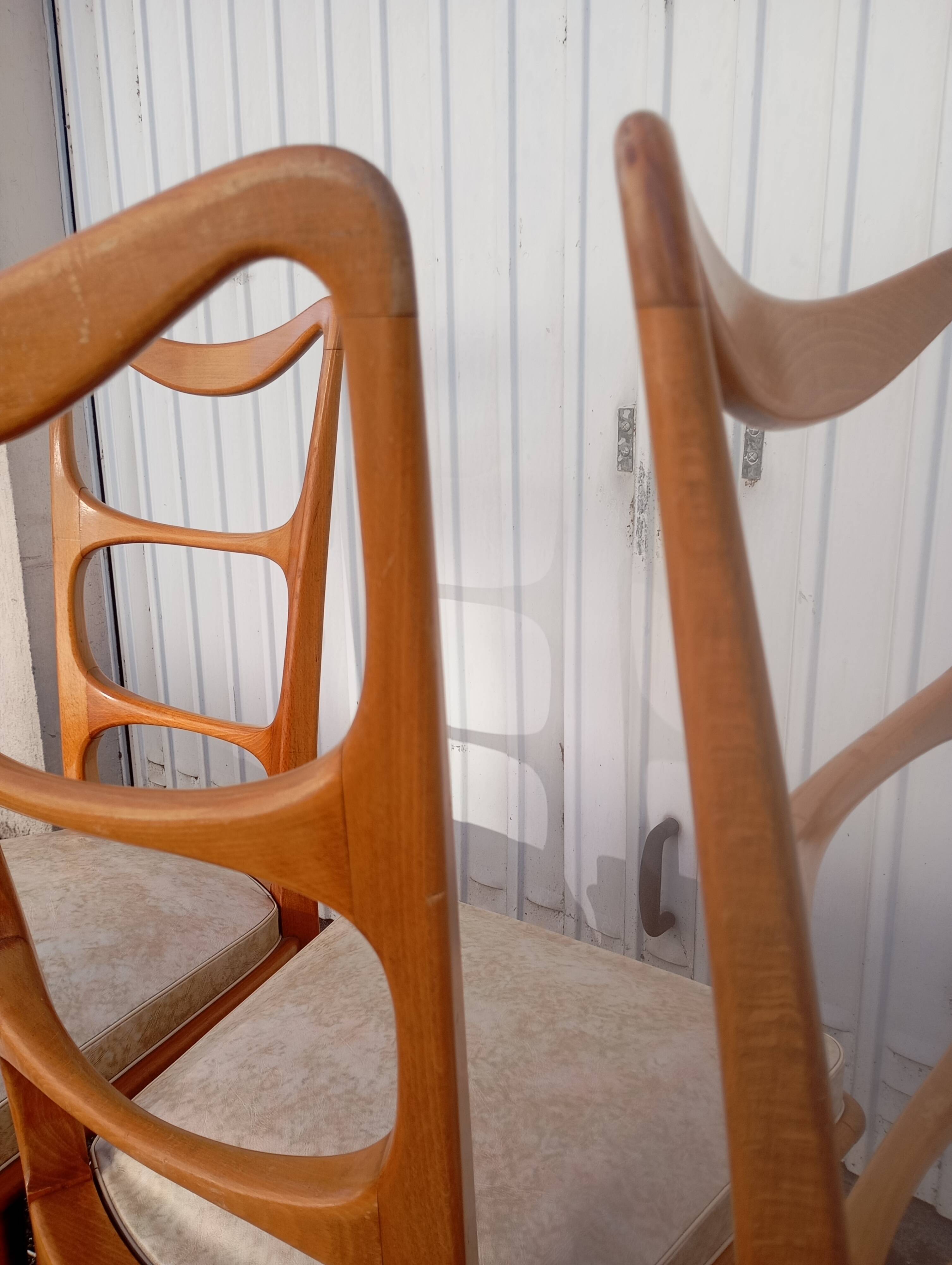 Chaises Gaston Poisson