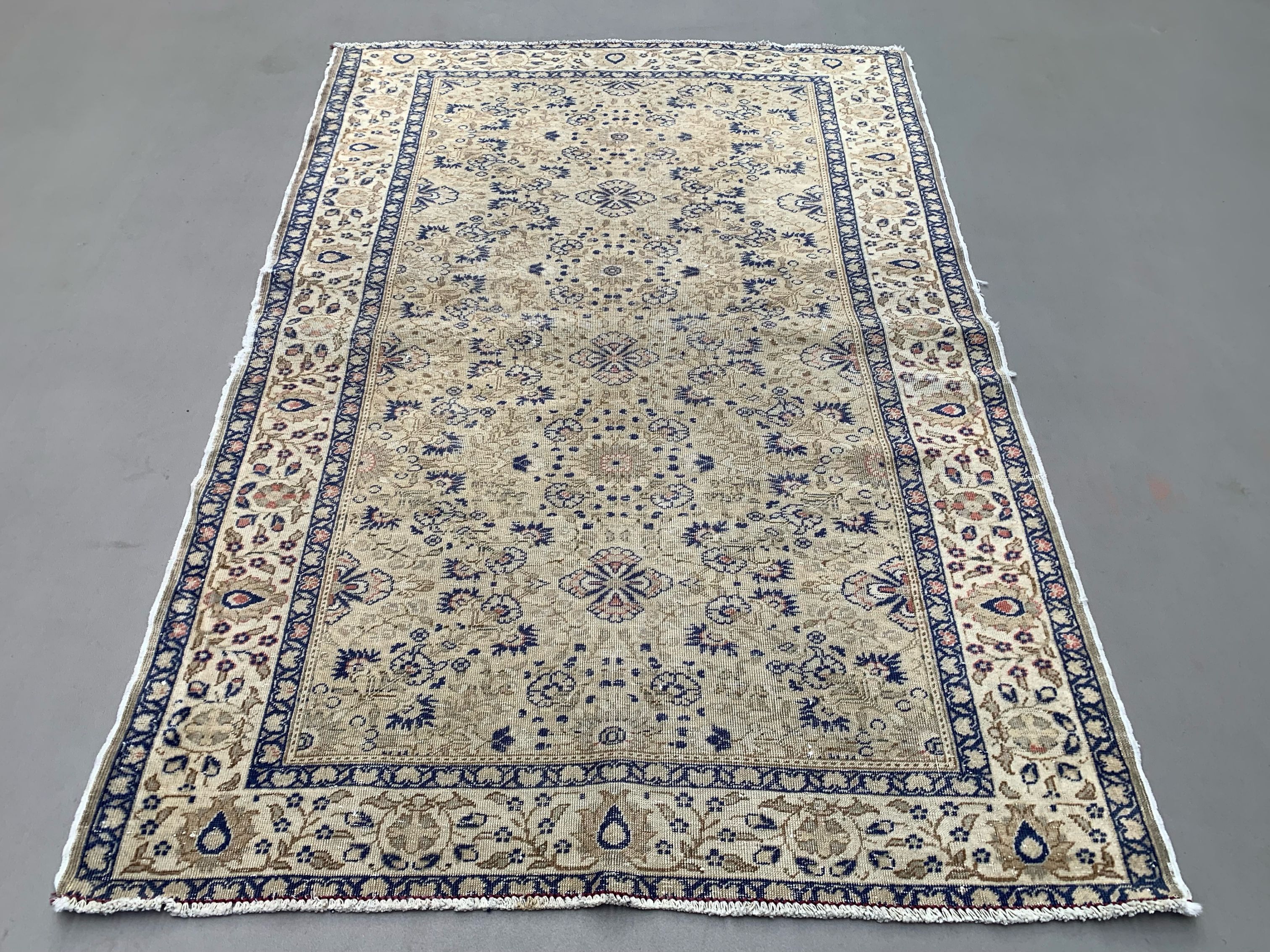 Turkish rug 170x115 cm