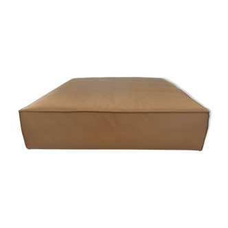 Natural leather pouf