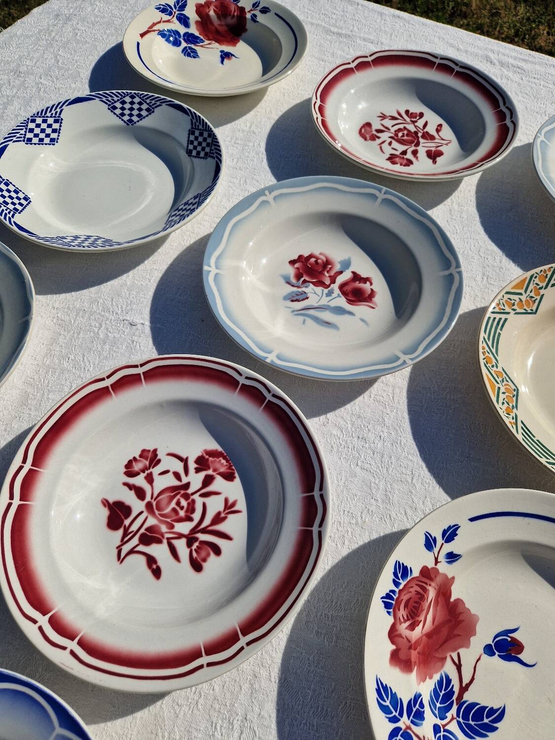 12 assiettes creuses