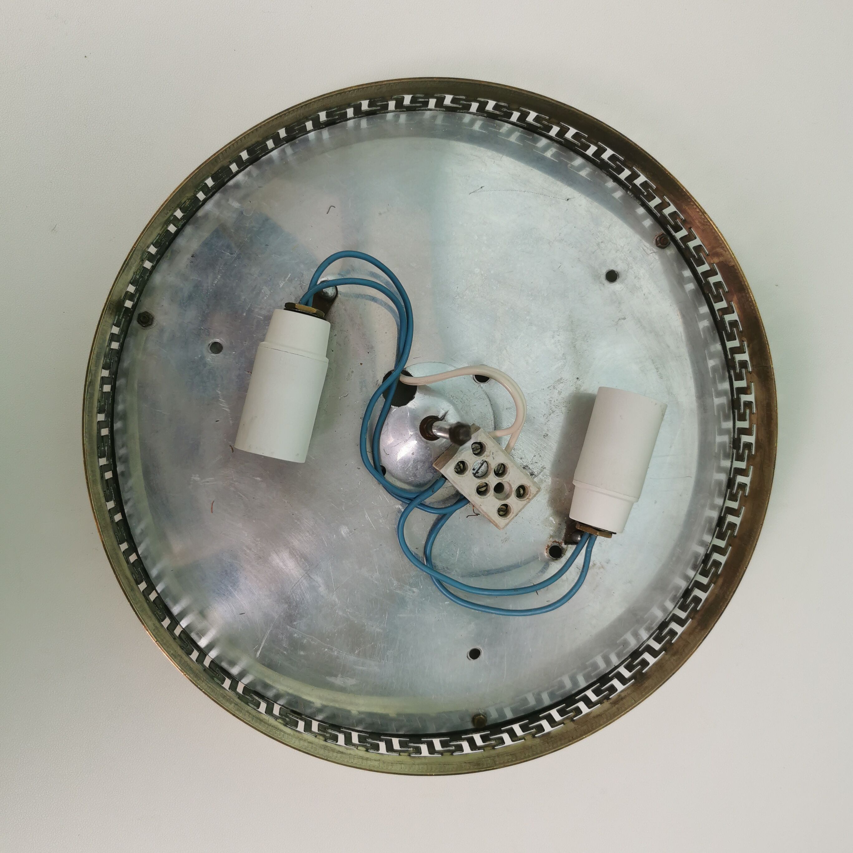 Lucien Gau's ceiling