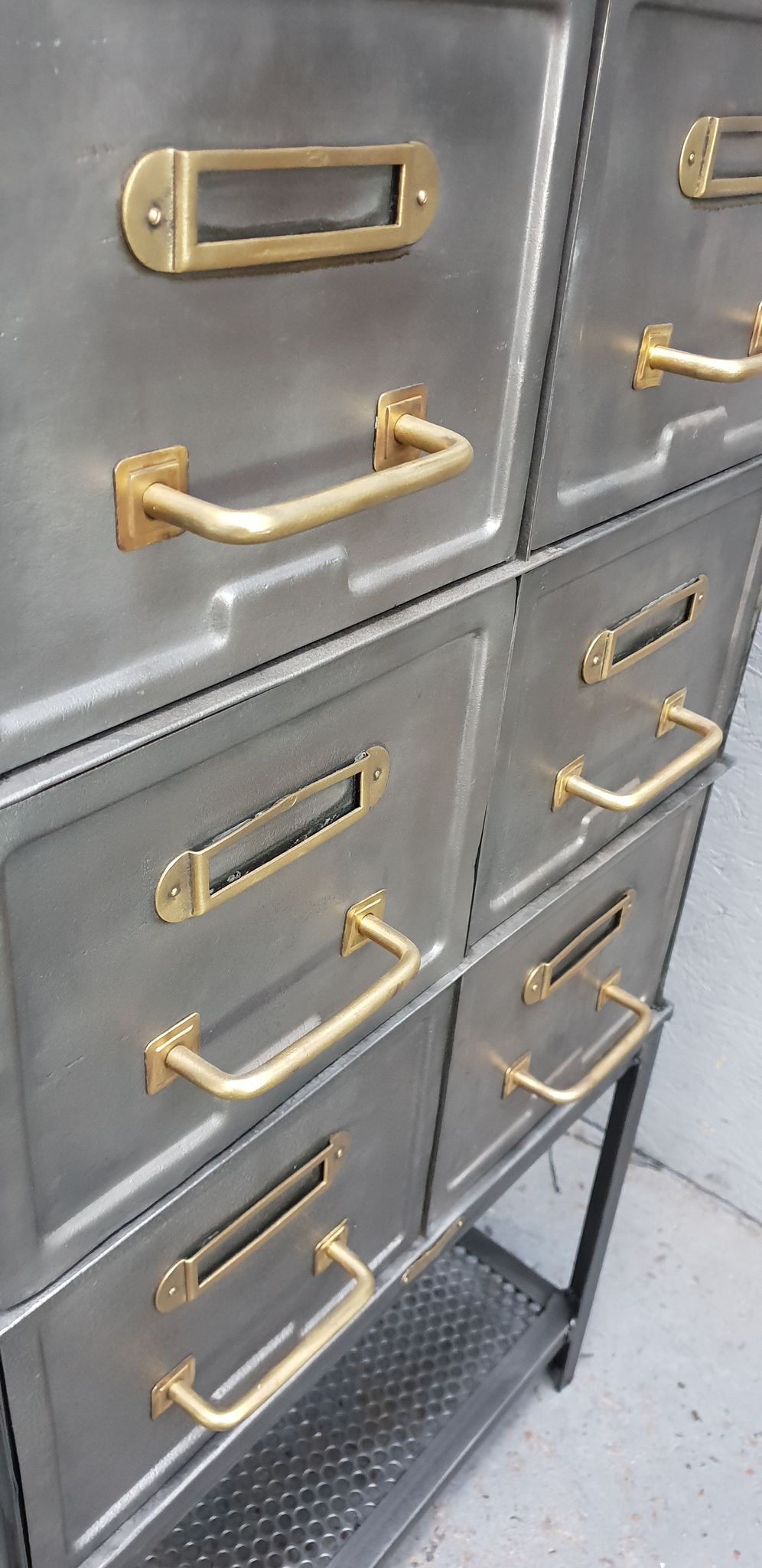 Former furniture workshop six drawers metal Strafor