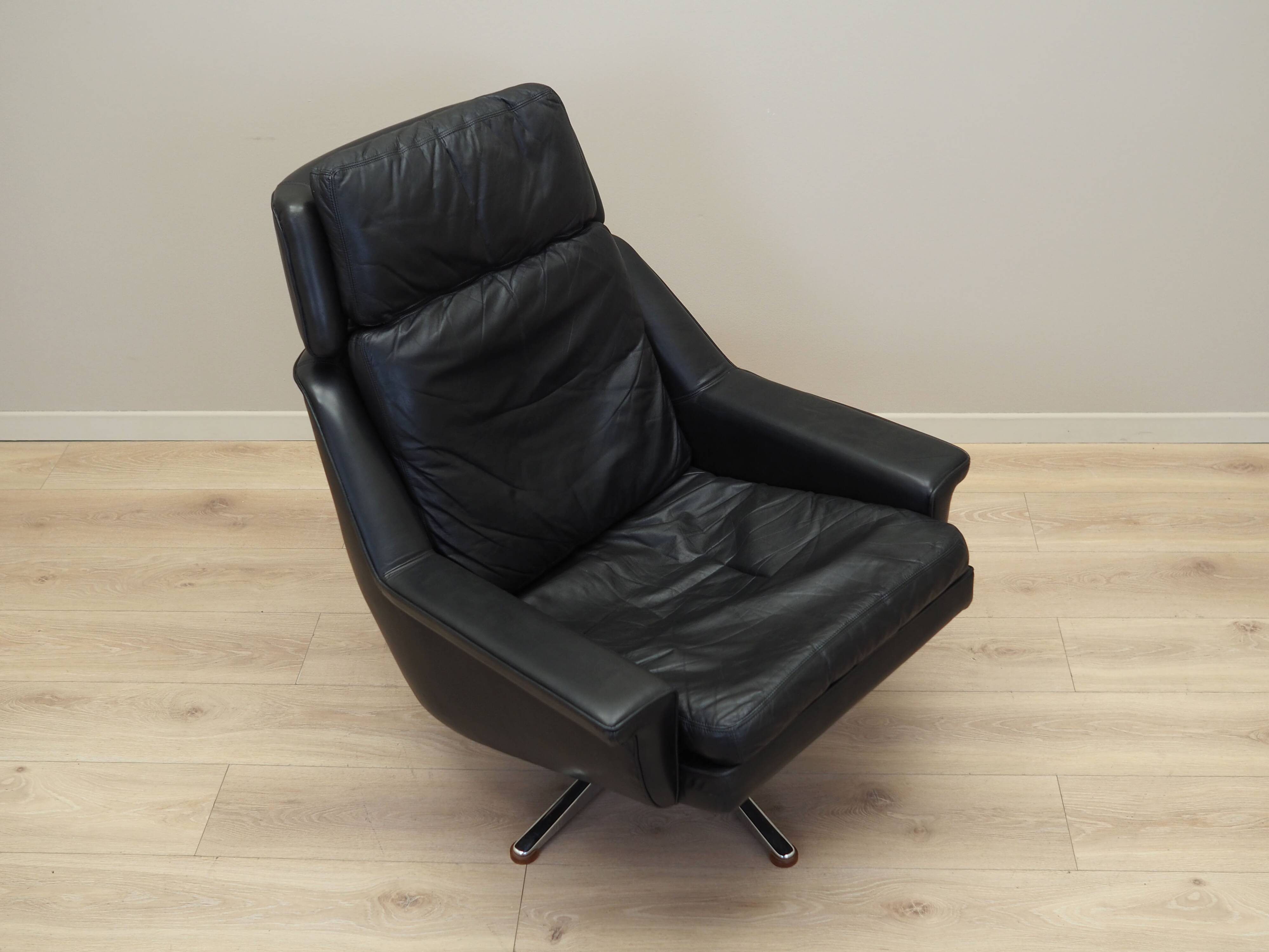 Swivel armchair, Danish design, 1970s, designer: Werner Langenfeld, manufacture: Esa