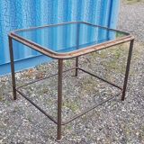Table avec ancien hublot de bateau en  laiton avec piètement en fer / 100 x 85 x 76 cm