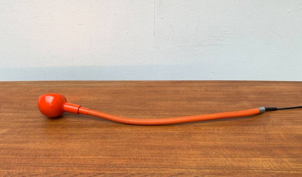 Vintage Italian Space Age Hebi table lamp by Isao Hosoe for Valenti Luce, 1970s.