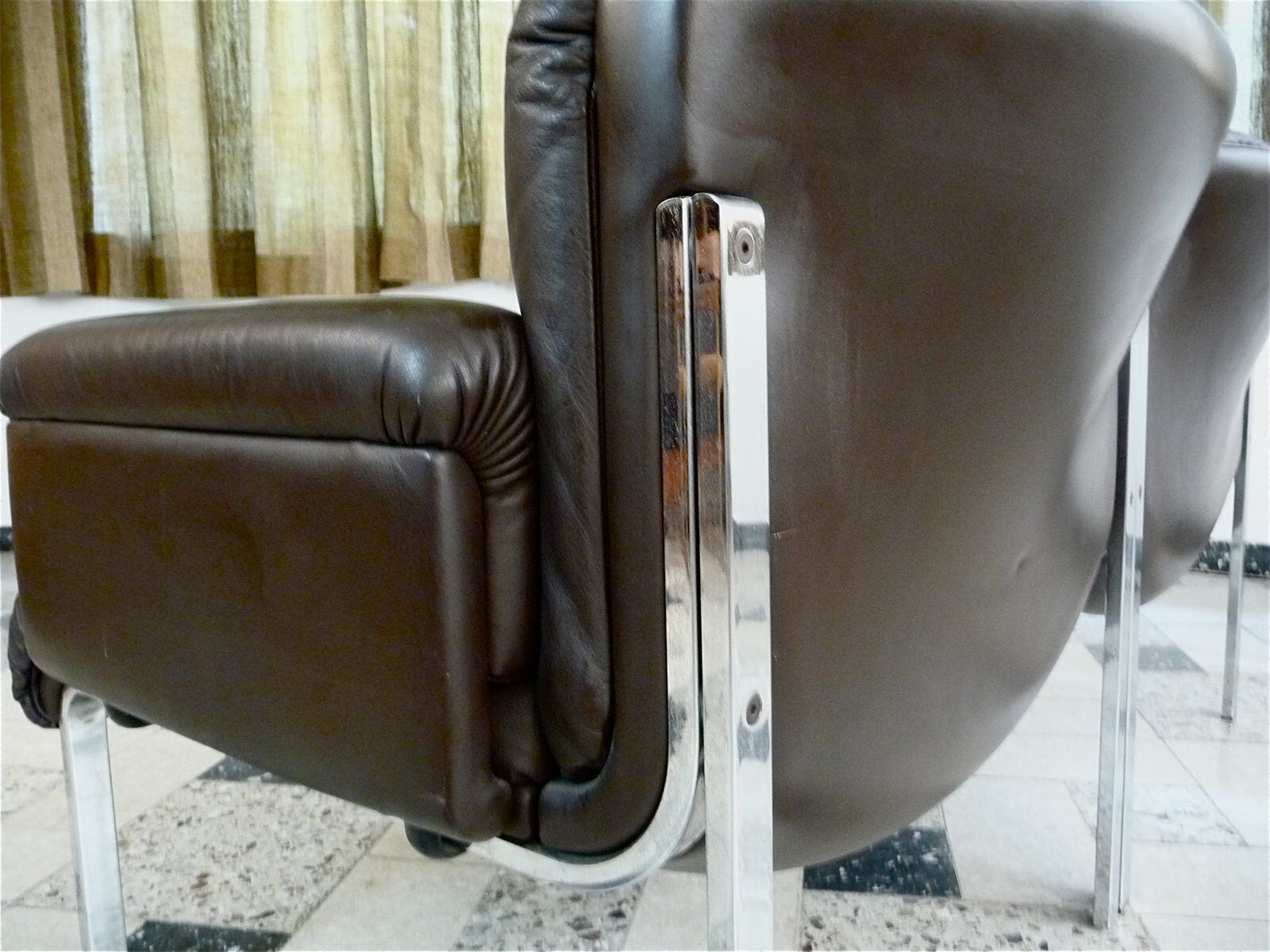 Canapé deux places 'Eurochair' marron foncé de Girsberger, Allemagne de l'Ouest, années 1970.