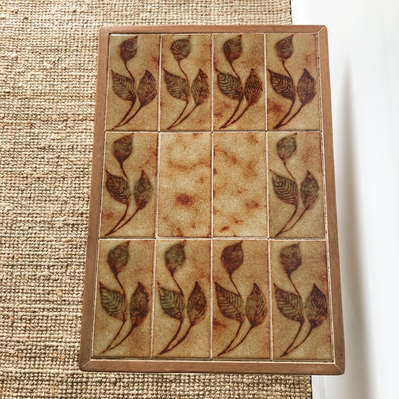 Ceramic coffee table