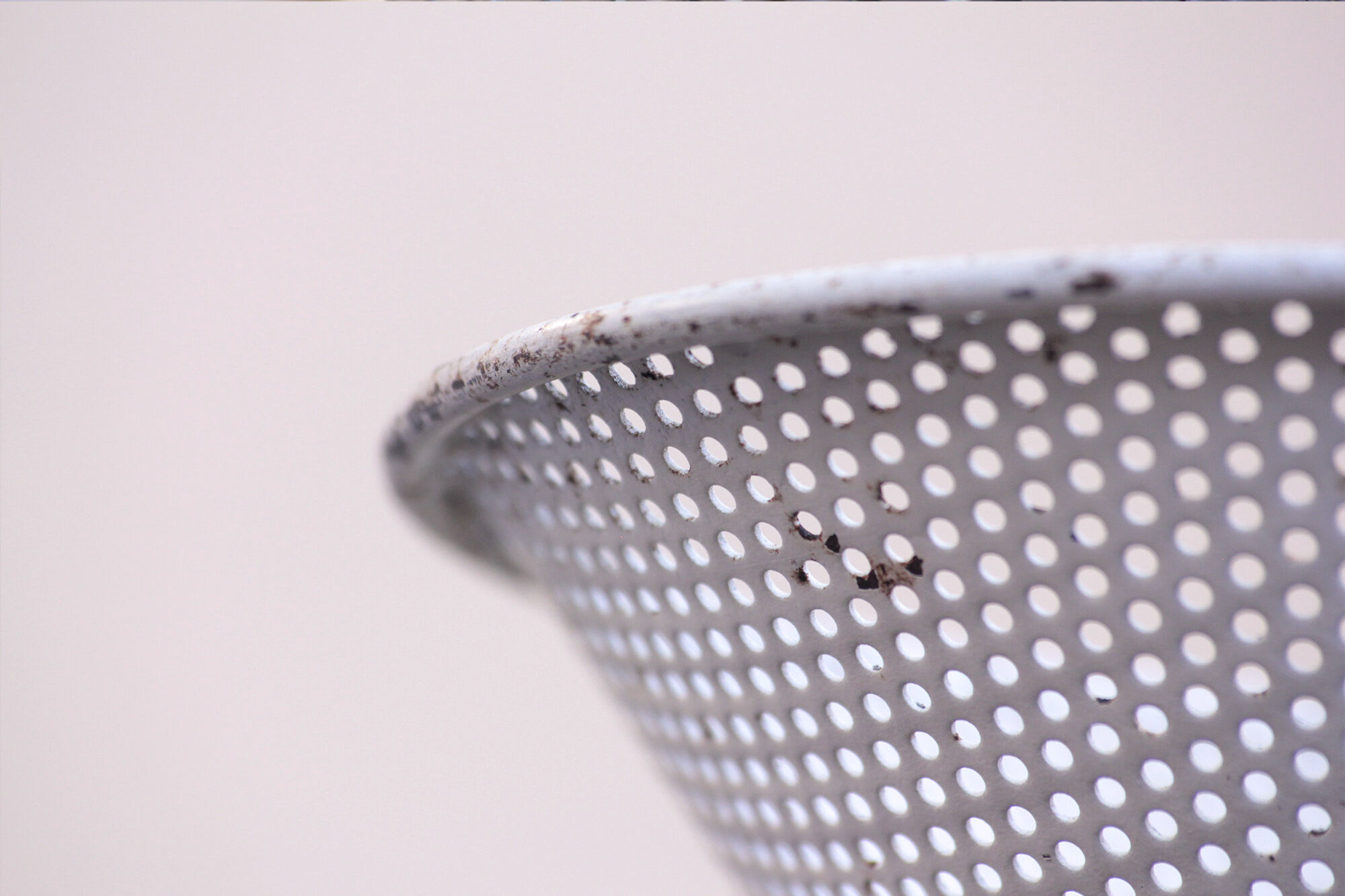 Perforated metal chandelier with 6 lights from the 1950s.