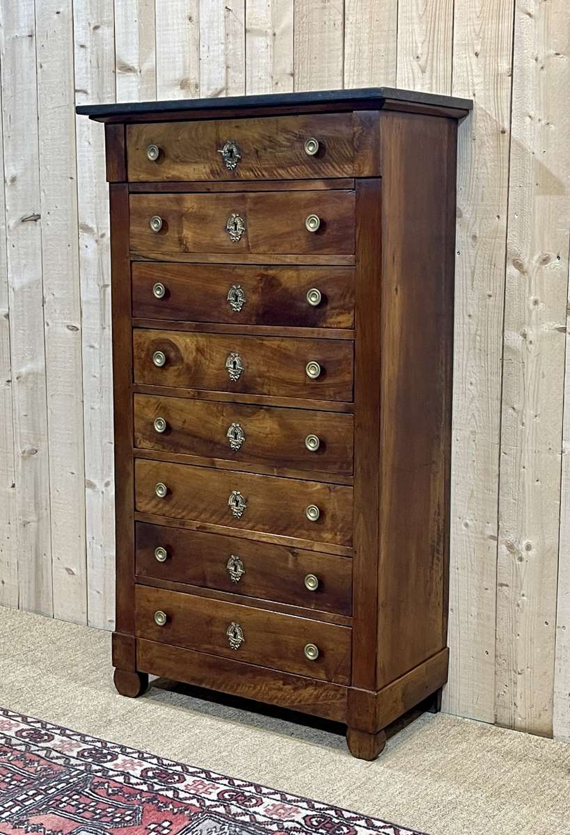 Chiffonnier Restoration XIXth in walnut