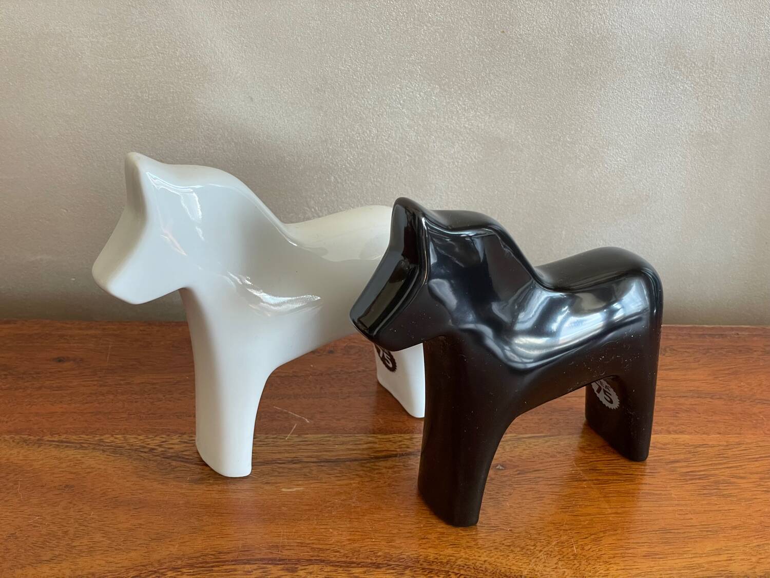 Dala Horse Duo