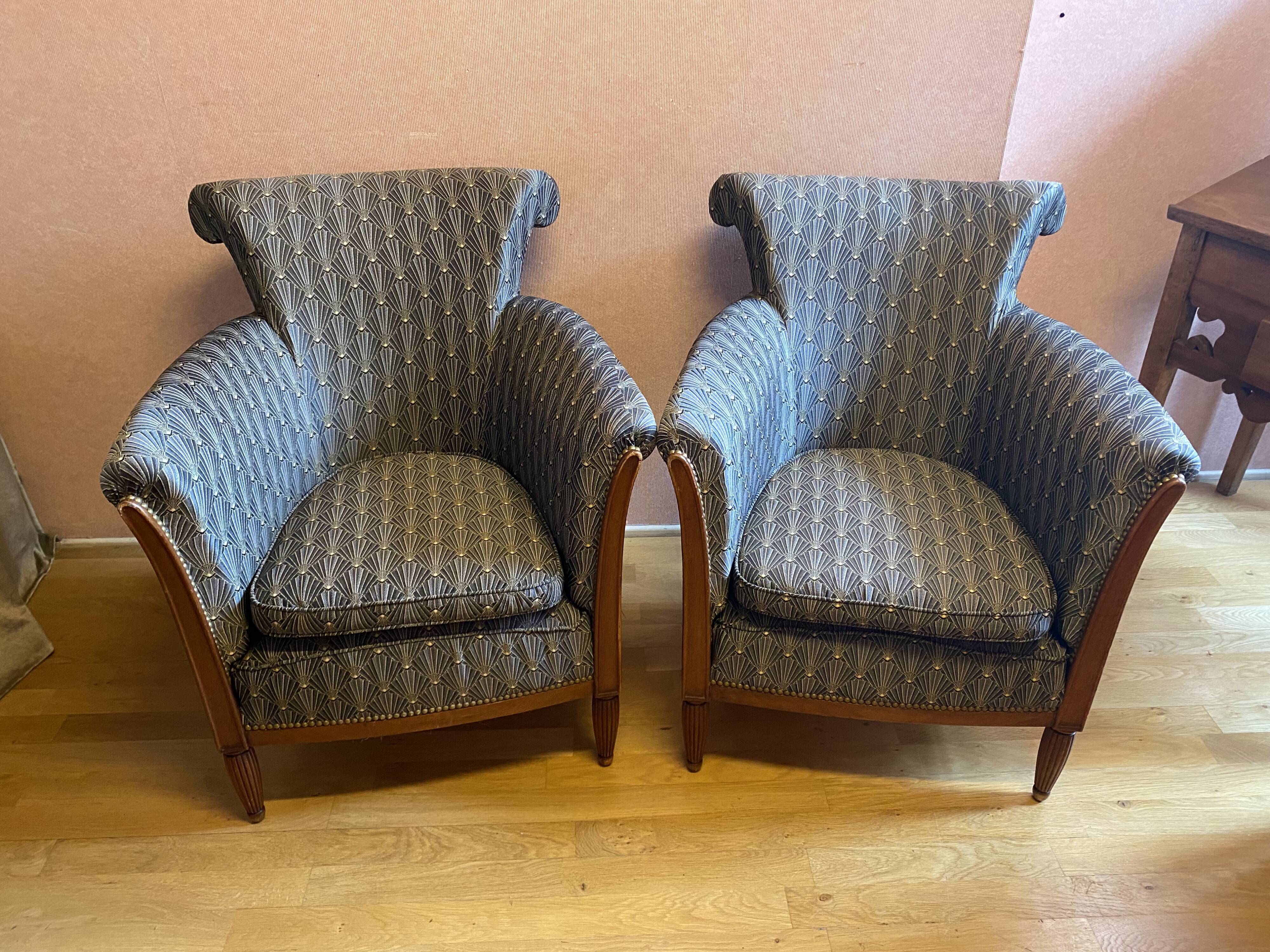 Pair of Art Deco style armchairs, refurbished. Upholstery fabric for armchairs.