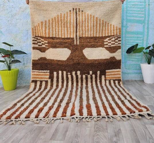 Moroccan handmade rugs, Berber rugs woven from wool, 150/250cm.
