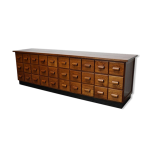 Cabinet d'apothicaire