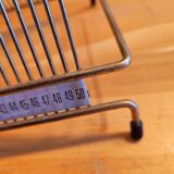 Gold metal vinyl holder