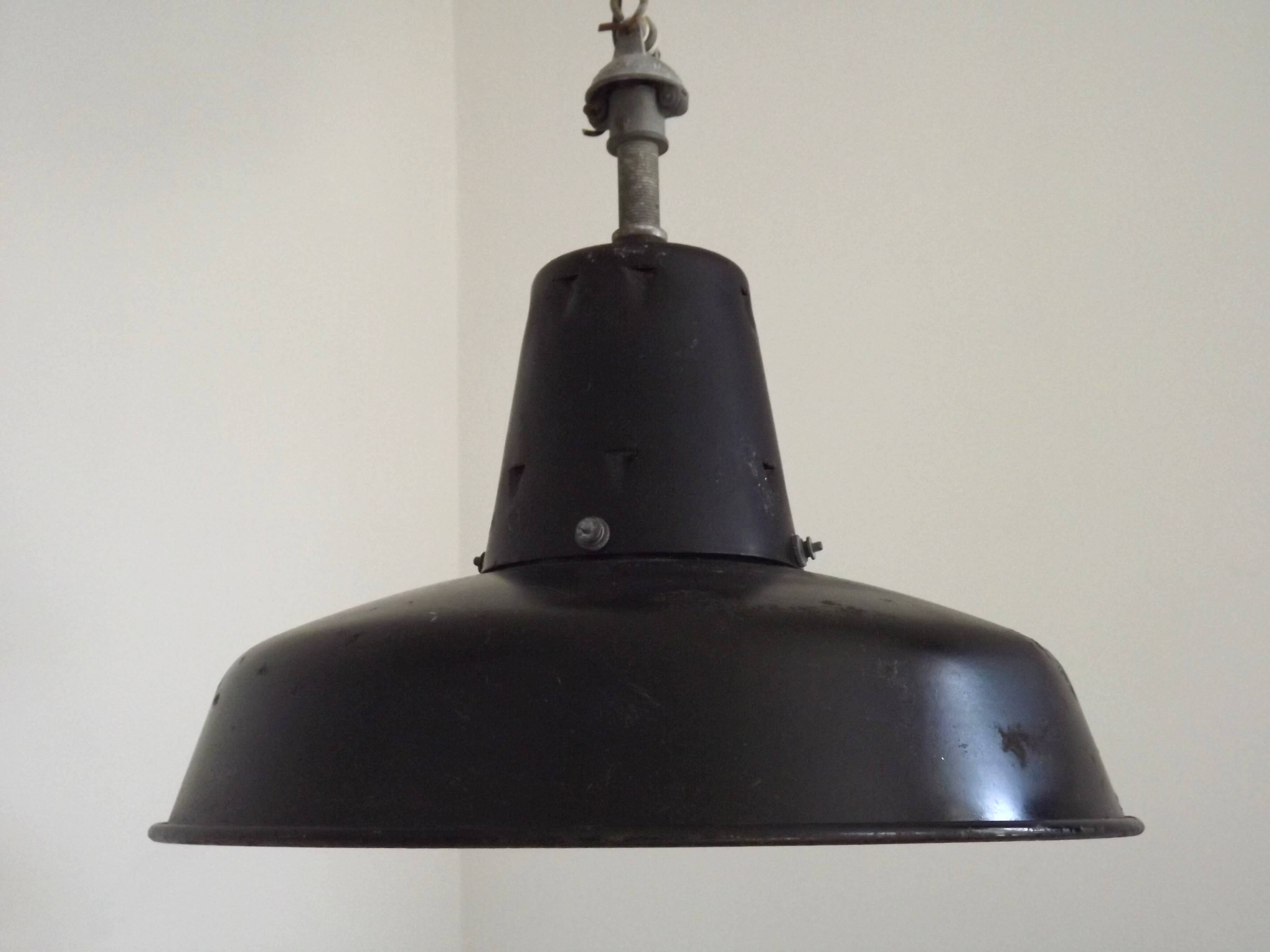 Enameled pendant workshop “reflecto-lux” hanging light, 1950s france