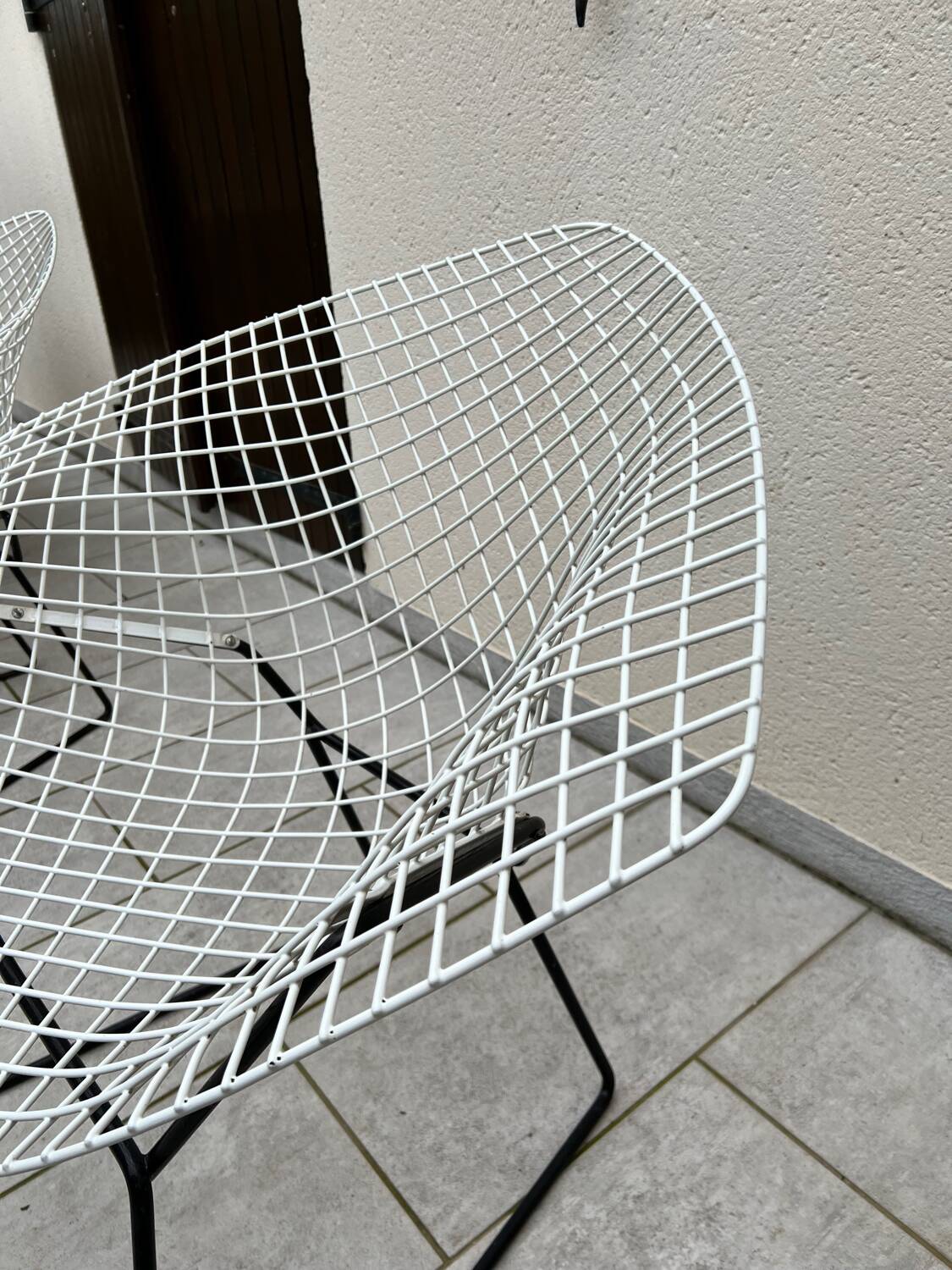 Bertoia Diamond Chair - Knoll Edition - Design by Harry Bertoia