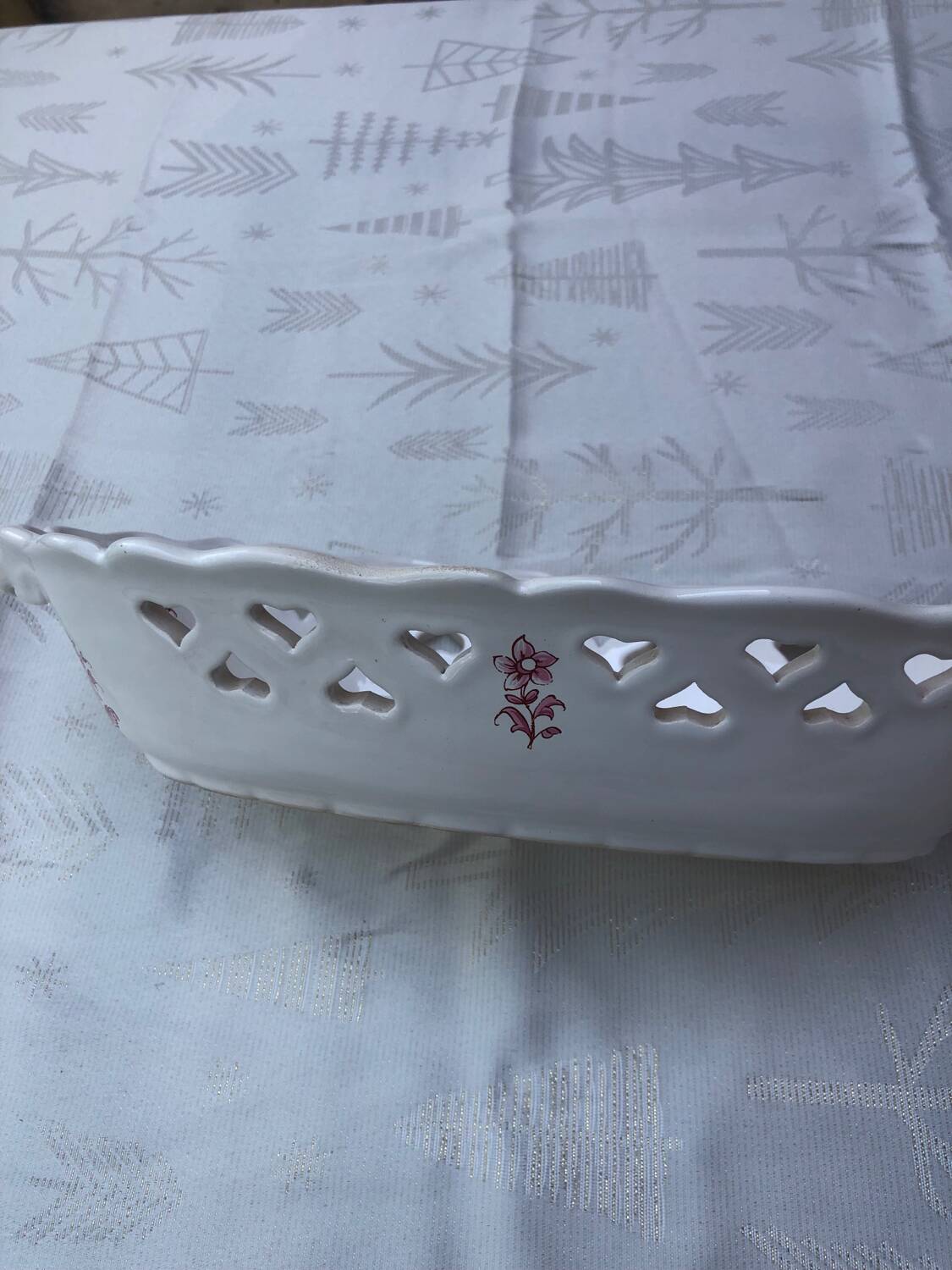 Moustiers fruit dish signed