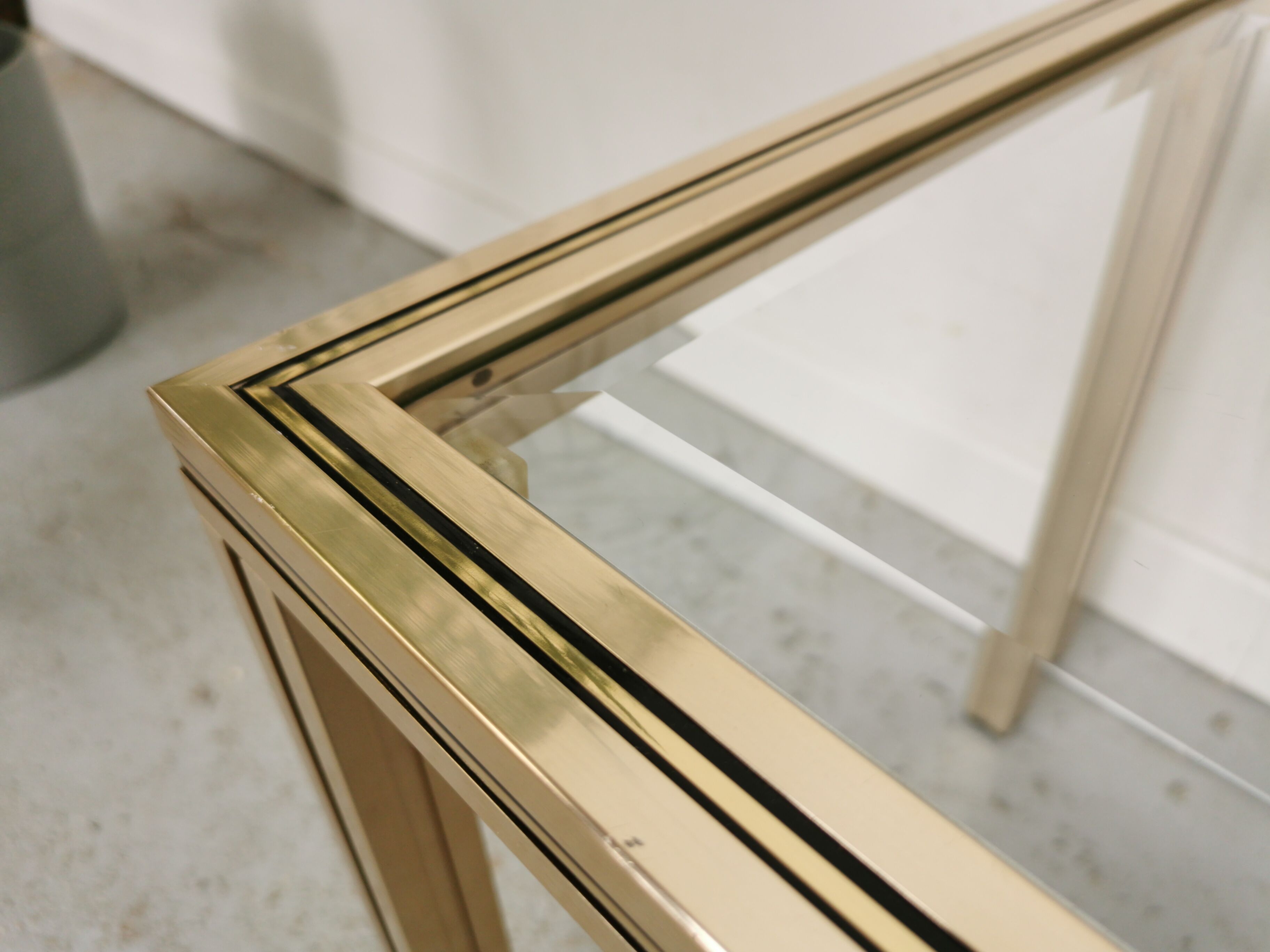 Vintage coffee table sofa tip Pierre Vandel