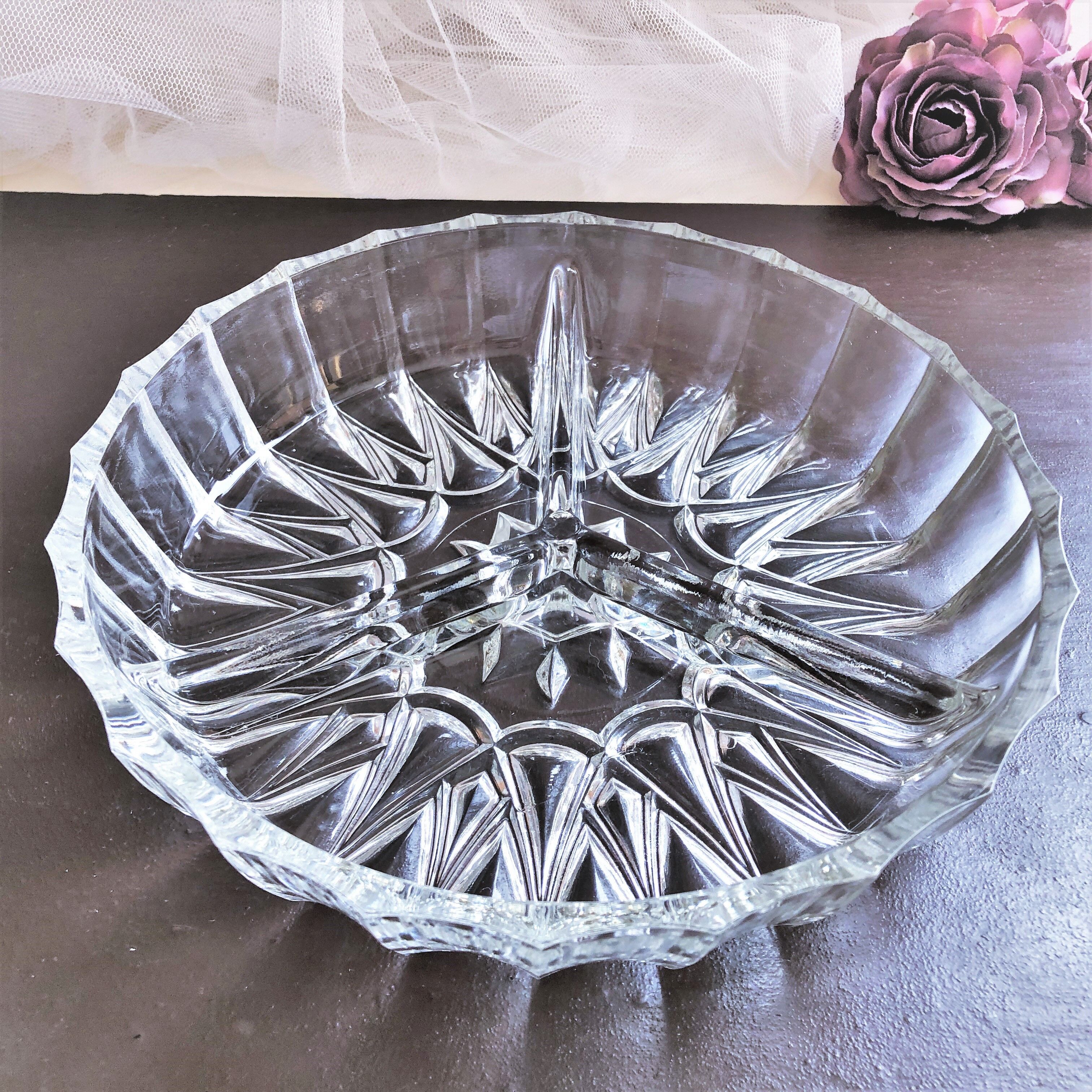 Serving dish called "beggar" vintage cut glass