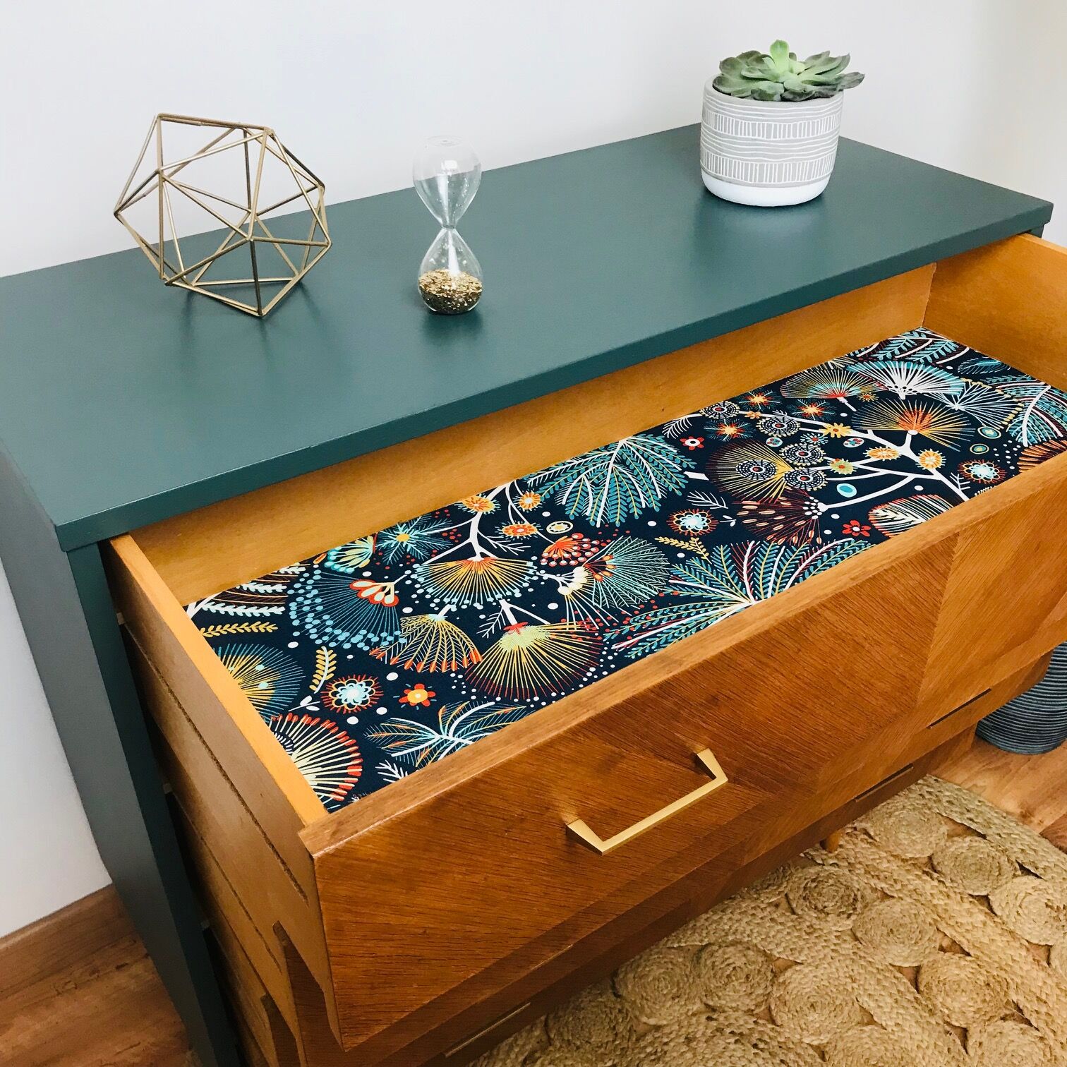Vintage dresser