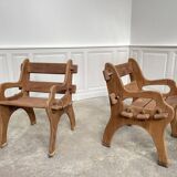 Paire de fauteuils brutalistes en teck