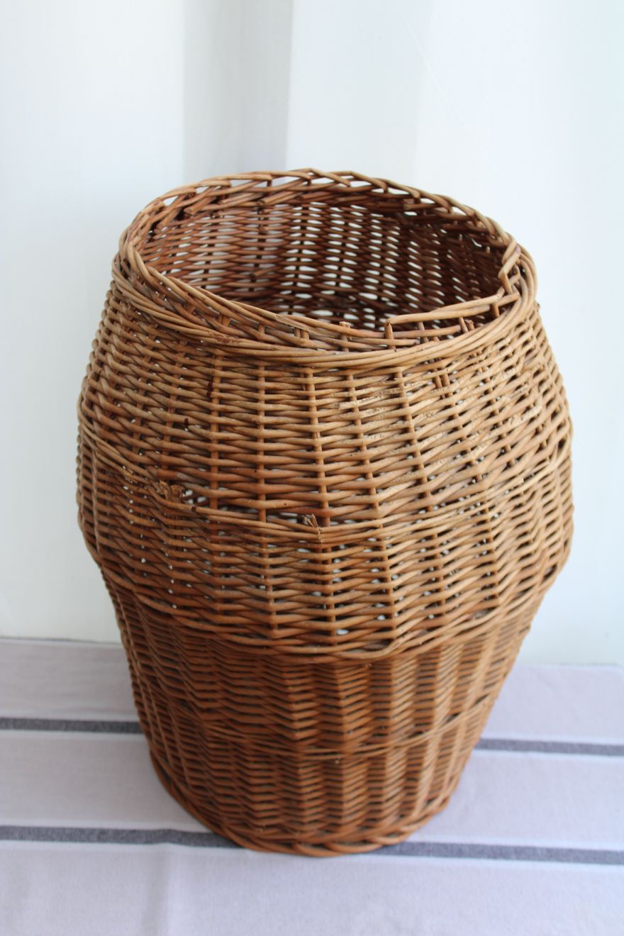 Wicker basket