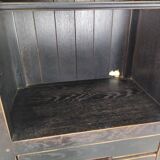 Asian-style shelf