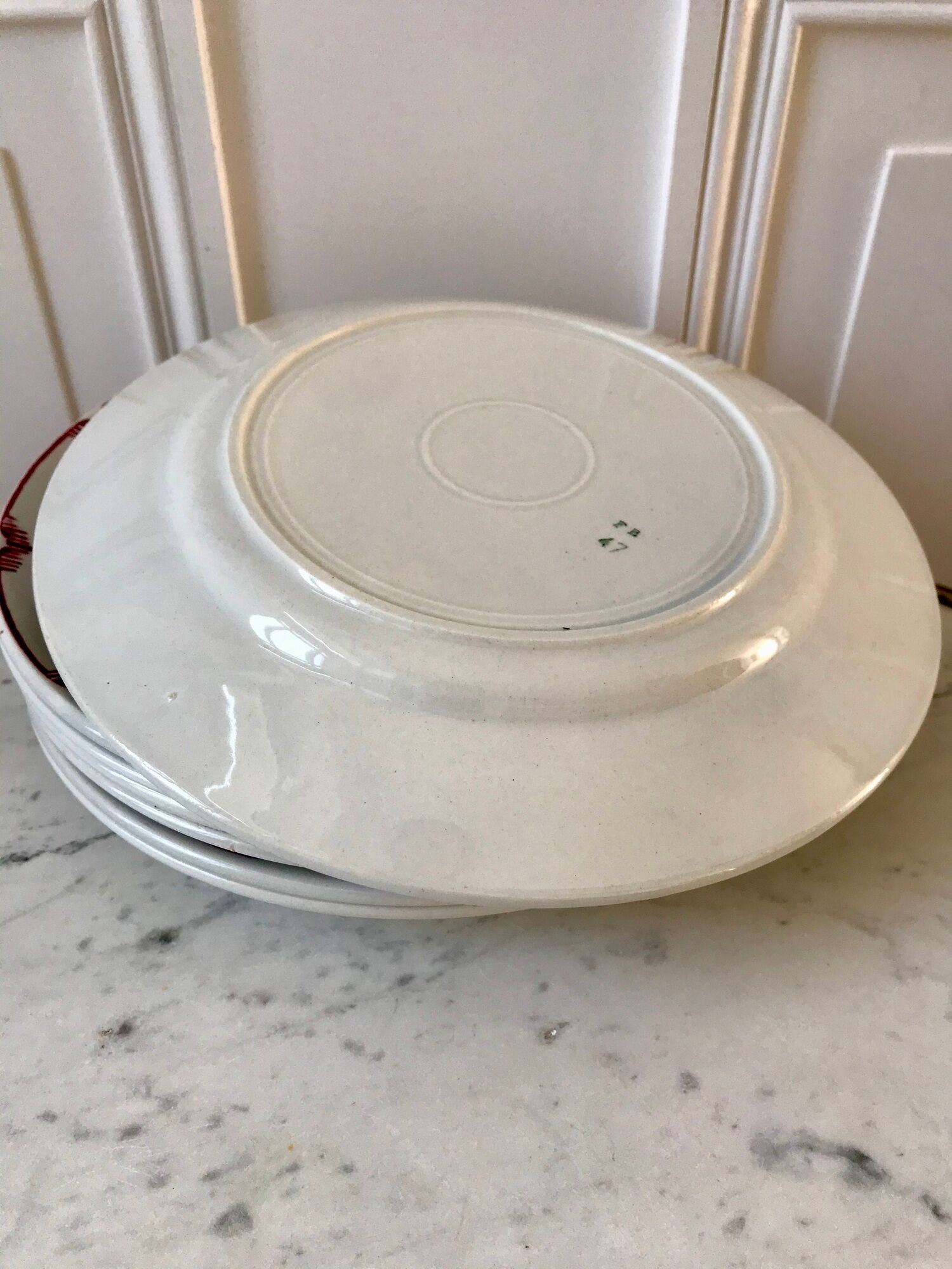 set of 7 flat plates FB Badonviller pinks years 30-40