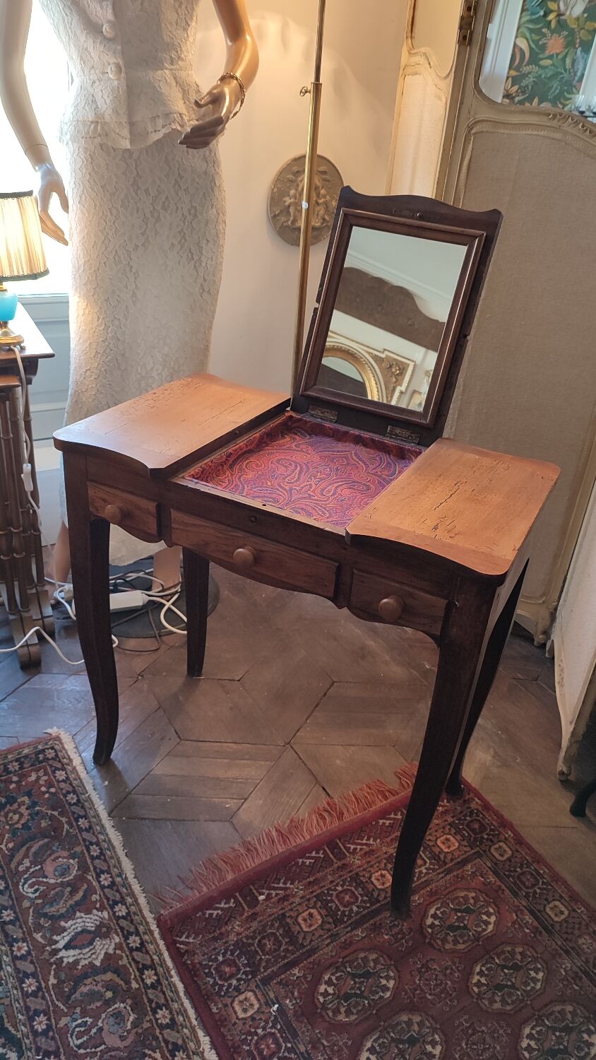 Coiffeuse a abattant style Louis XV