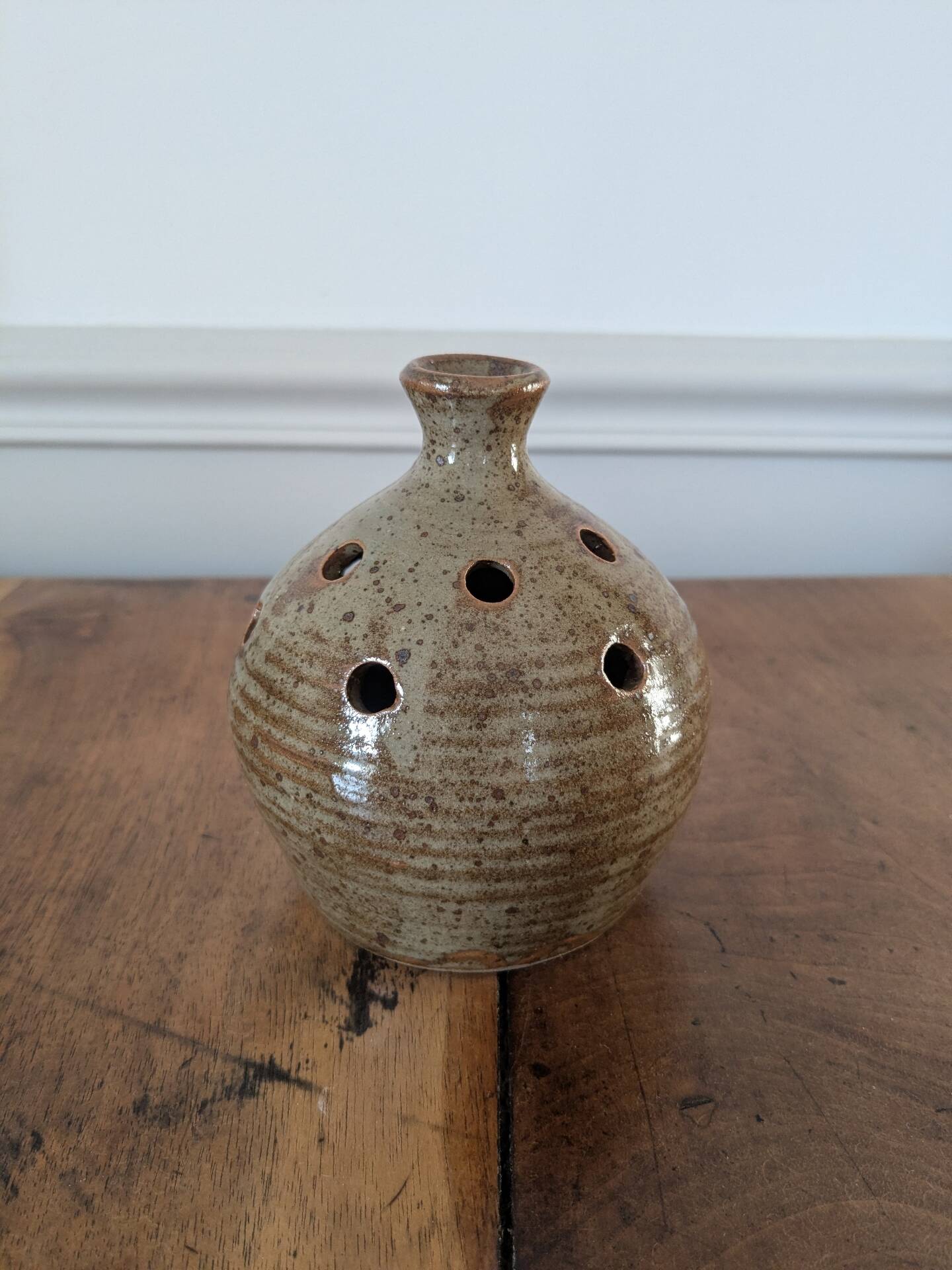 Stoneware flower spikes