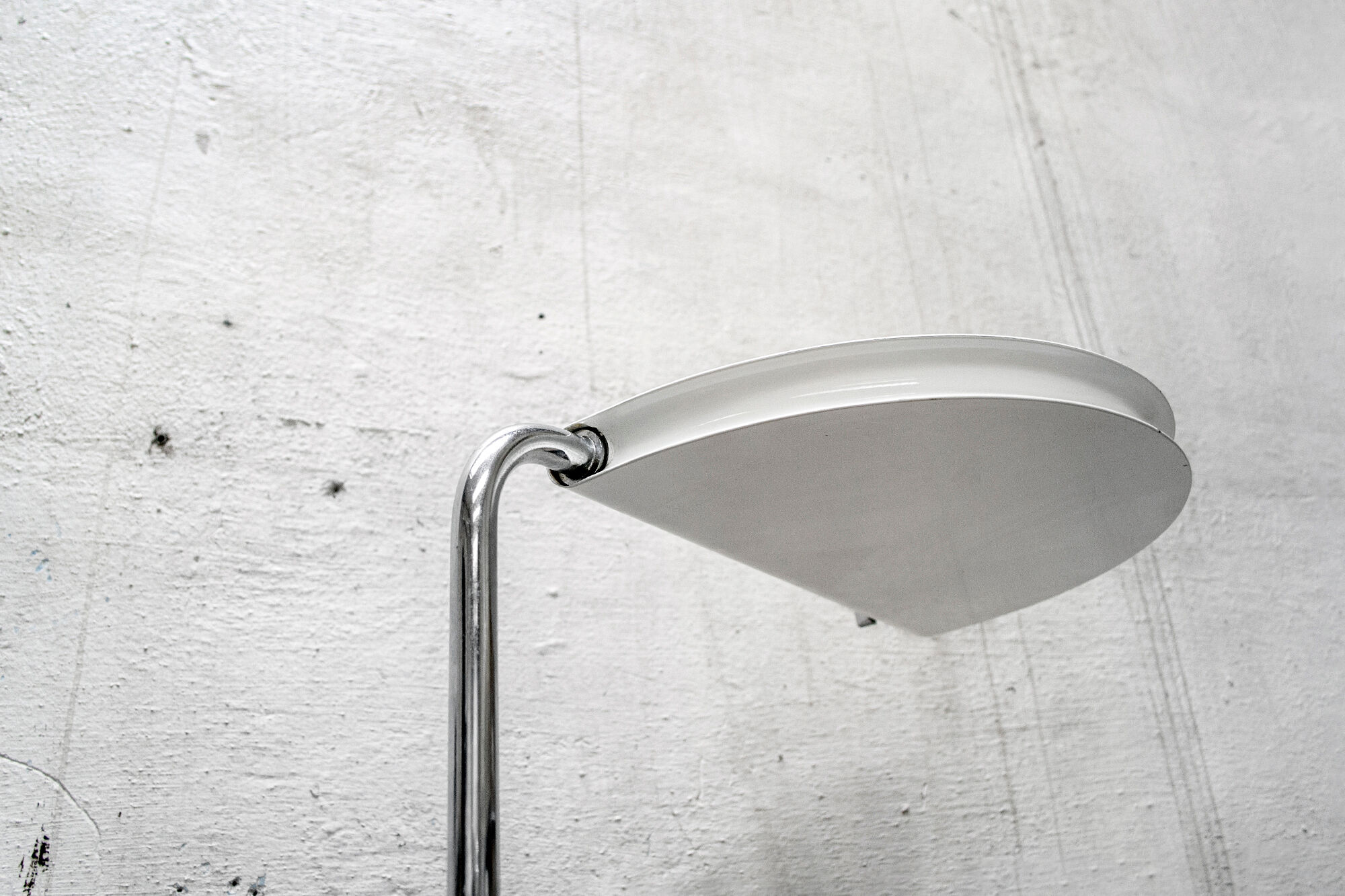 Italian Floor Lamp Mezzaluna by Bruno Gecchelin for Skipper, 1970s