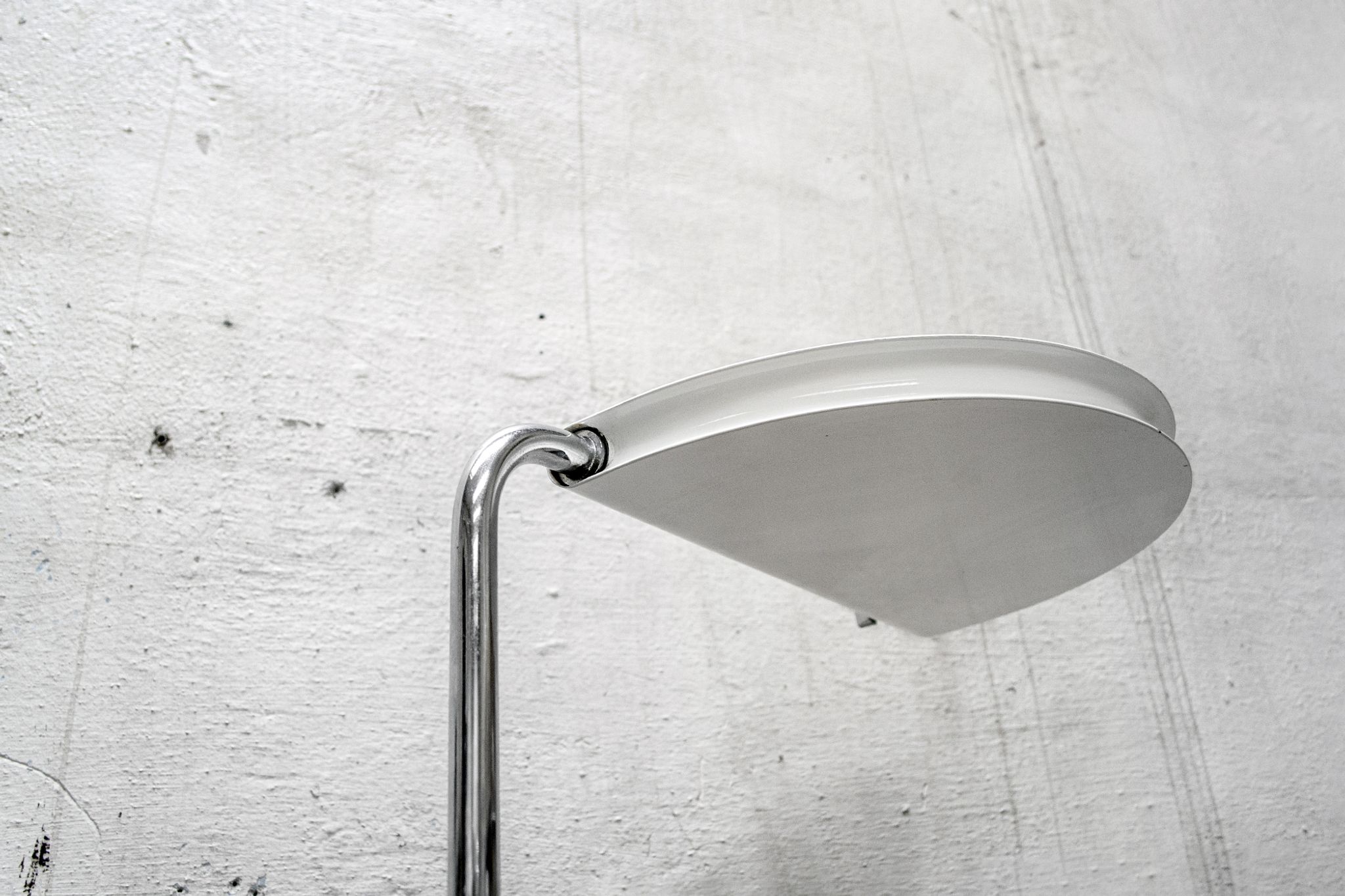 Italian Floor Lamp Mezzaluna by Bruno Gecchelin for Skipper, 1970s