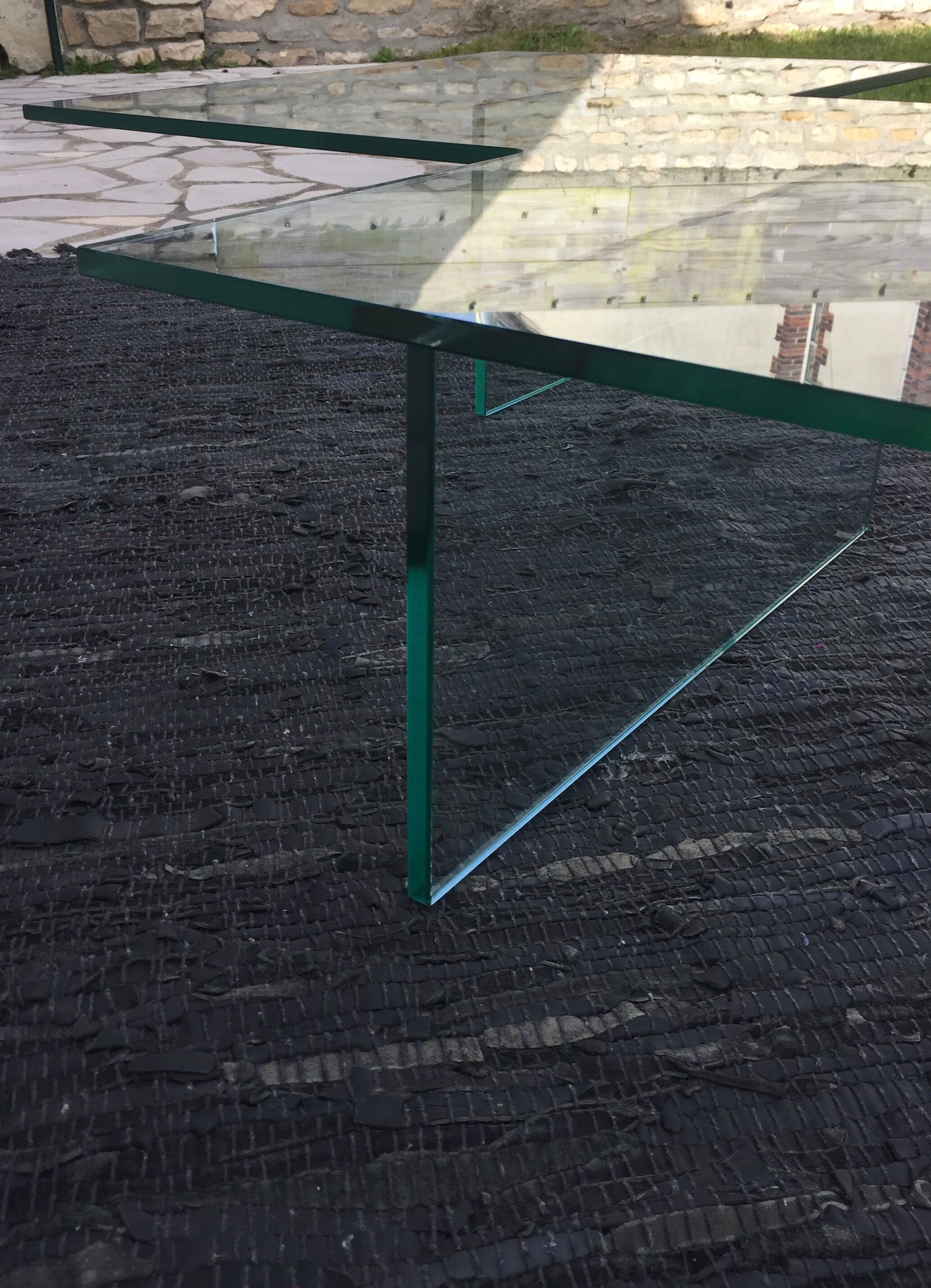 All-glass free-form coffee table